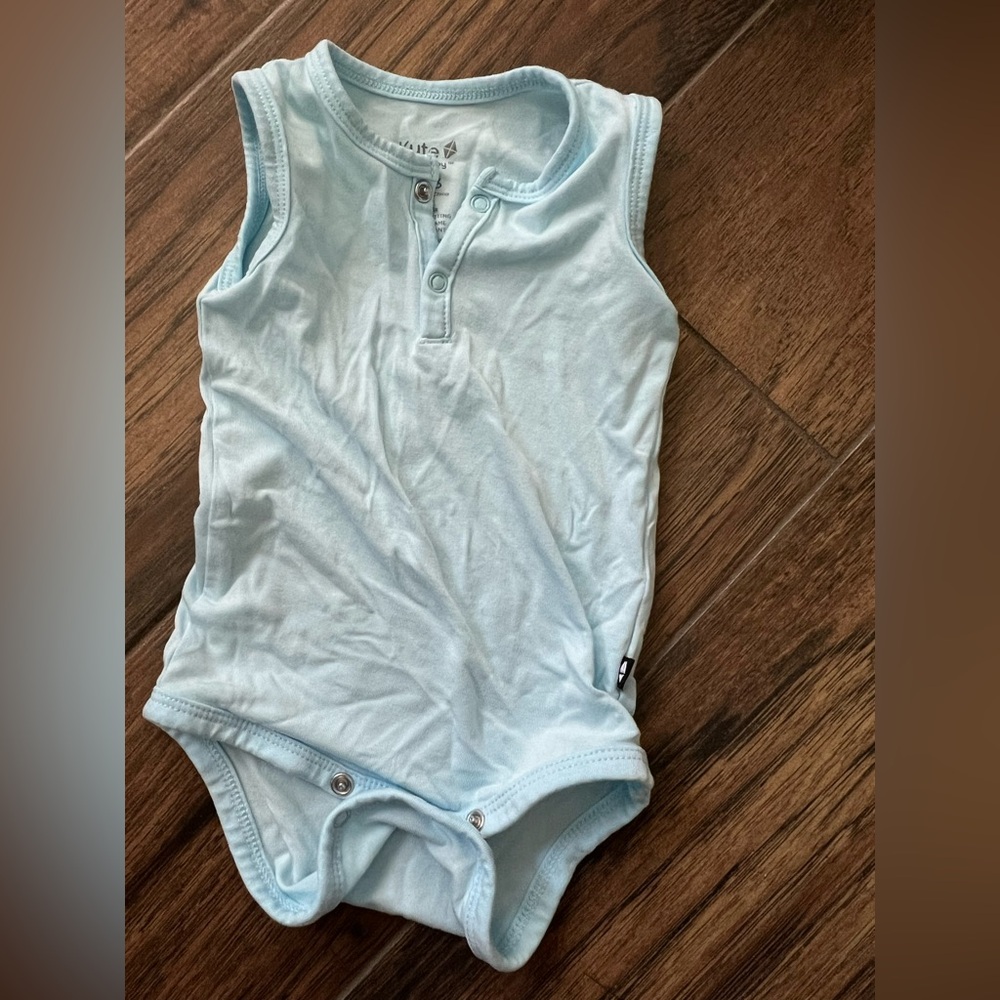 Kyte Baby sleeveless bodysuit - Powder